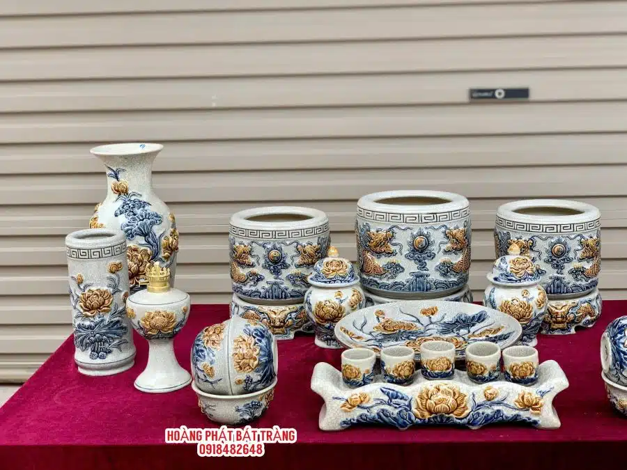 Bộ đồ thờ men rạn đắp nổi số 07 Bát Tràng