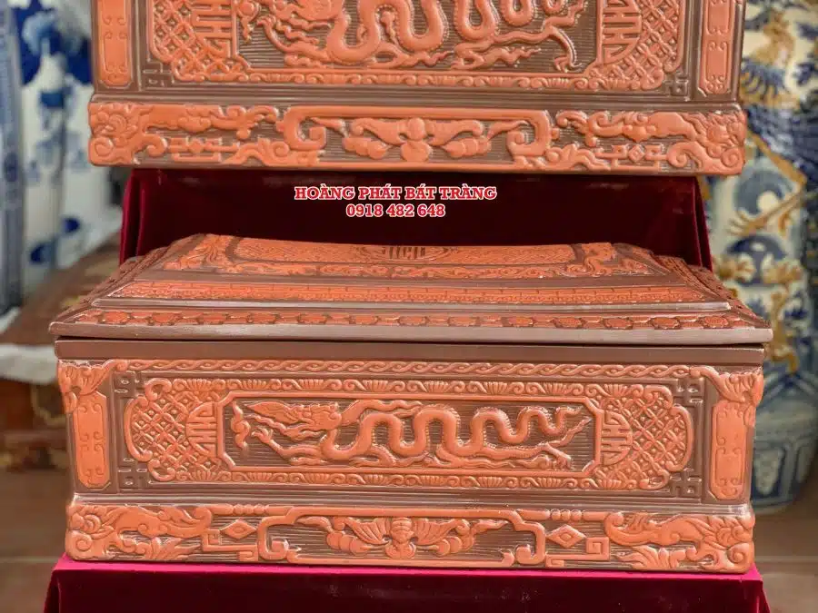 Quách tiểu sành rồng chân quỳ đỏ 2 màu cỡ Đại QTSA94