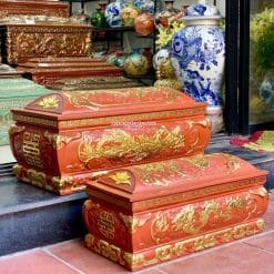 Quách tiểu sành Song linh nền đỏ dát vàng cỡ Đại QTSA103