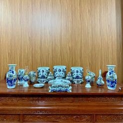 Alternative view of BỘ ĐỒ THỜ MEN LAM VẼ VÀNG BÁT TRÀNG 08A