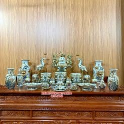 BỘ ĐỒ THỜ MEN RẠN ĐẮP NỔI VẼ VÀNG 14C