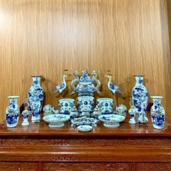 Alternative view of BỘ ĐỒ THỜ MEN LAM VẼ VÀNG BÁT TRÀNG 02C