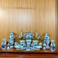 Alternative view of BỘ ĐỒ THỜ MEN LAM VẼ VÀNG BÁT TRÀNG 03C