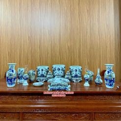 BỘ ĐỒ THỜ MEN LAM VẼ VÀNG BÁT TRÀNG 08A