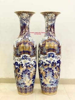 Lục bình sứ Phúc Đức chim công men lam khử vẽ vàng 24k