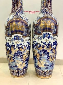 Lục bình sứ Phúc Đức chim công men lam khử vẽ vàng 24k