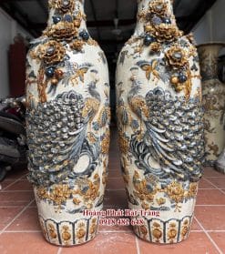 Lục bình sứ công danh phú quý kênh men rạn đắp nổi