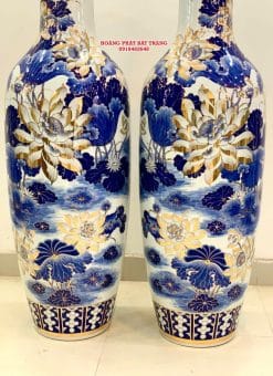 Lục bình sứ hoa sen men lam khử vẽ vàng 24k