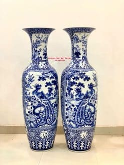 Lục bình sứ Long Phụng men lam khử
