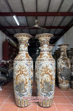 Lục bình sứ tứ quý men rạn đắp nổi