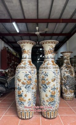 Lục bình sứ tứ quý men rạn đắp nổi