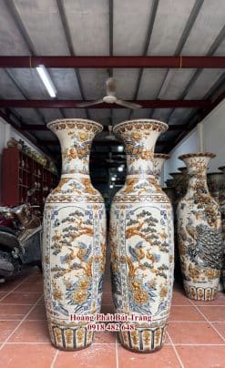 Lục bình sứ tứ quý men rạn đắp nổi