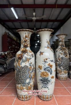 Lục bình sứ công danh phú quý kênh hoa men rạn đắp nổi