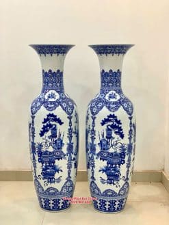 Alternative view of Lục bình sứ tứ cảnh cổ đồ men lam khử LBML112